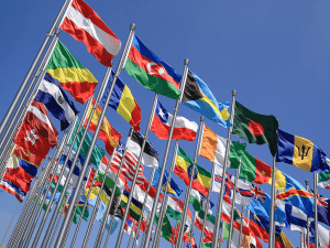 How HelpSquad Live Chat Answering Service Makes Foreign Language Students Feel at Home 4 internationals flags