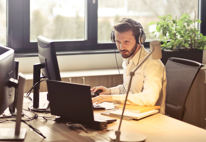 Live Chat Agent