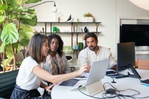 Don’t Believe These 5 Myths On Employee Engagement 11 5-Myths-of-Employee-Engagement